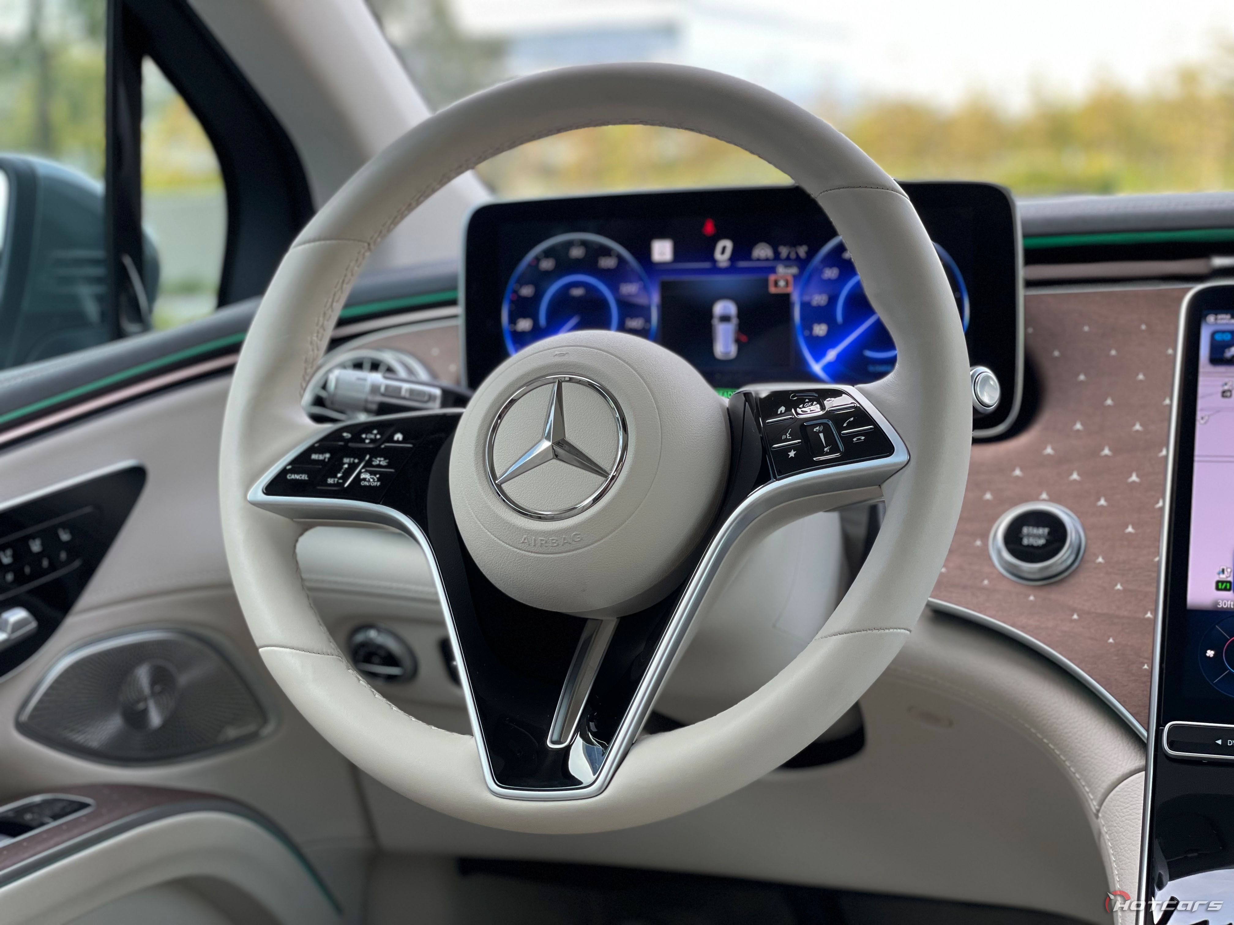 Рулевое колесо Mercedes-Benz EQS450 4Matic 2023