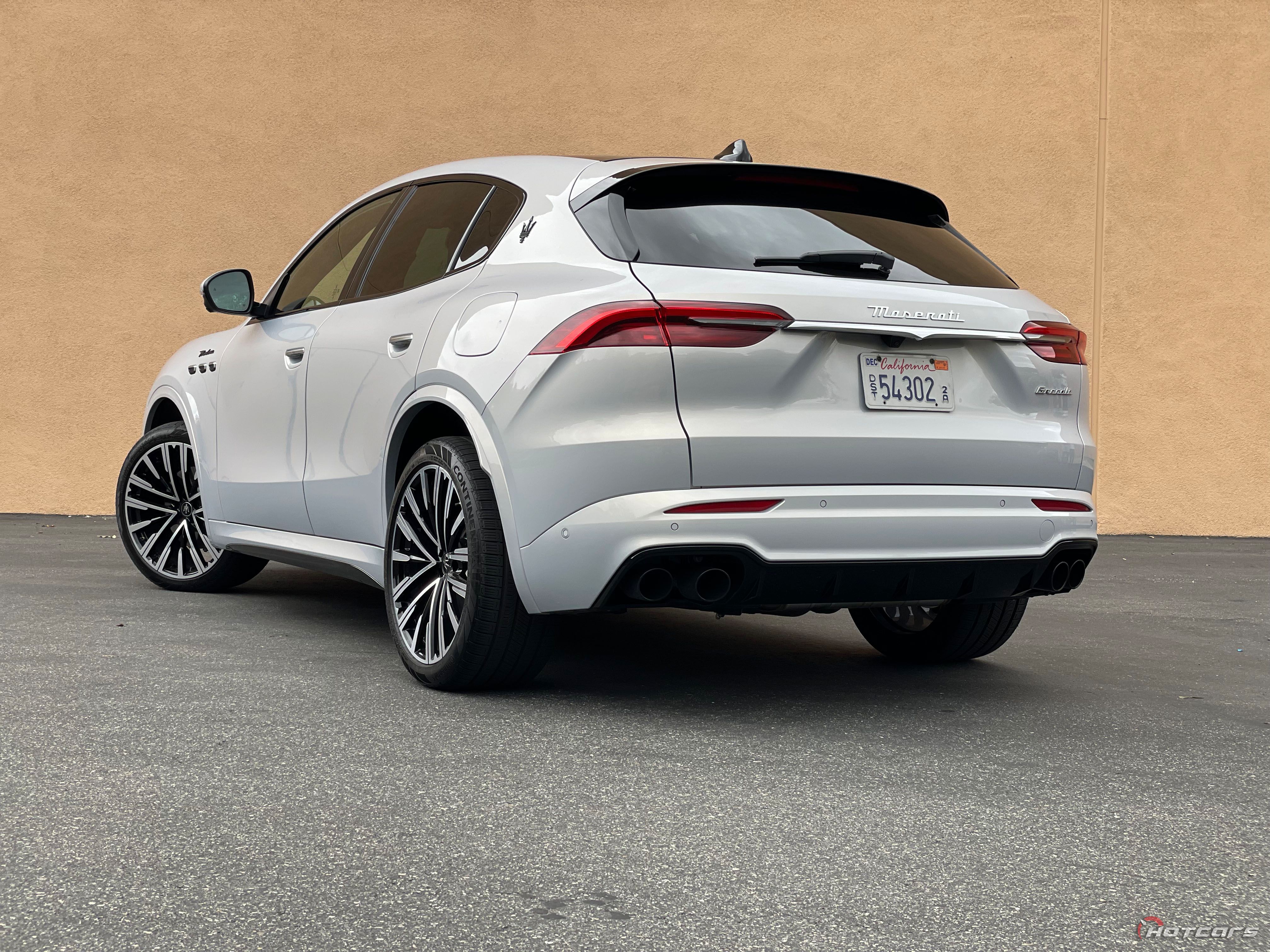 Maserati Grecale Modena 2023 сзади