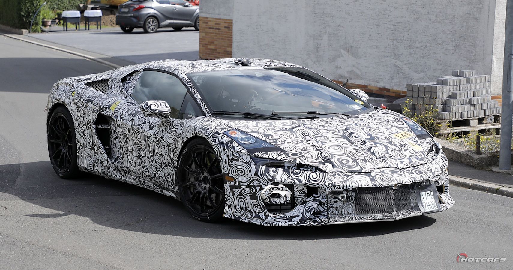 The successor to the Lamborghini Huracan in camouflage