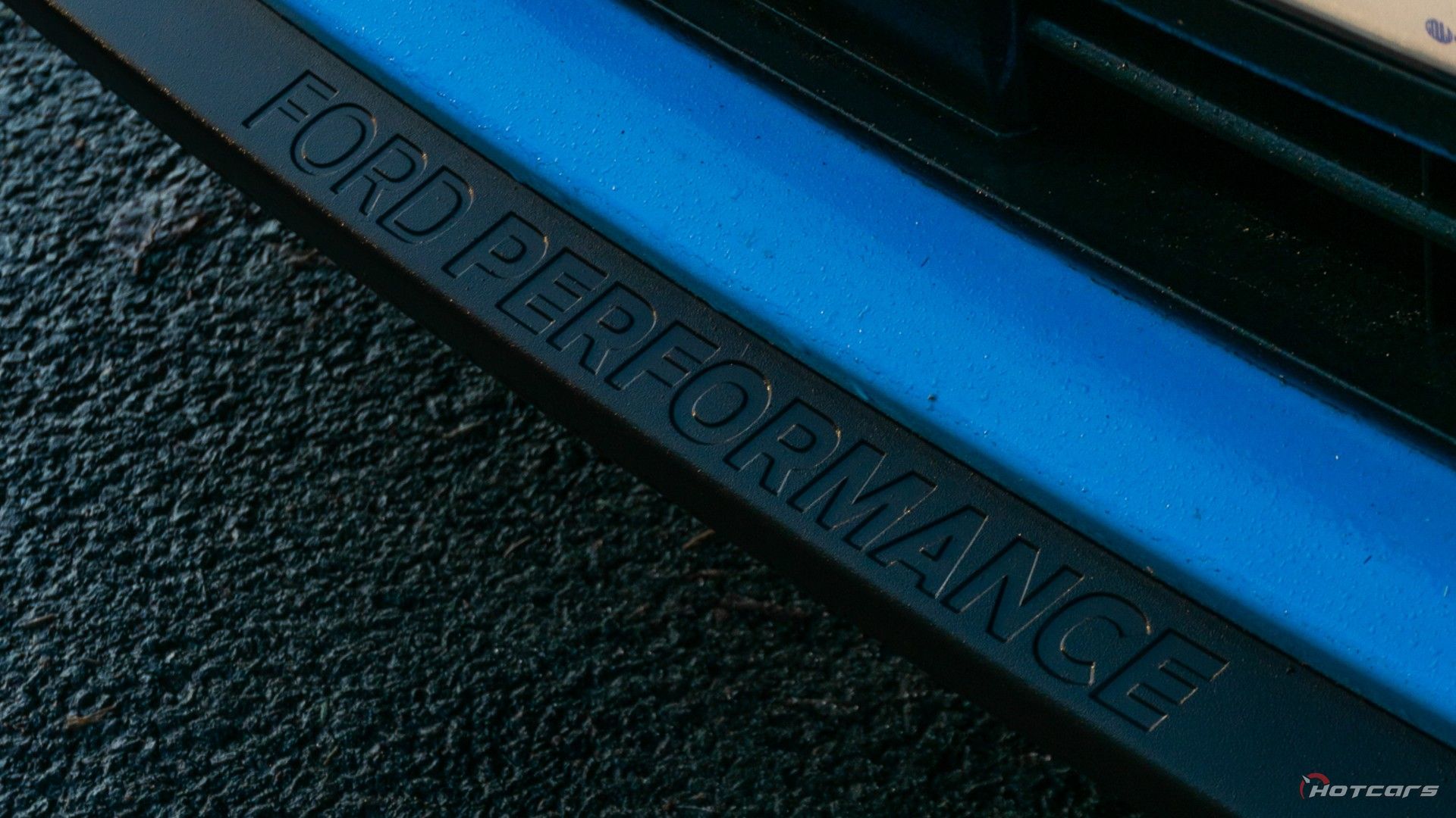 Передний сплиттер Ford Performance