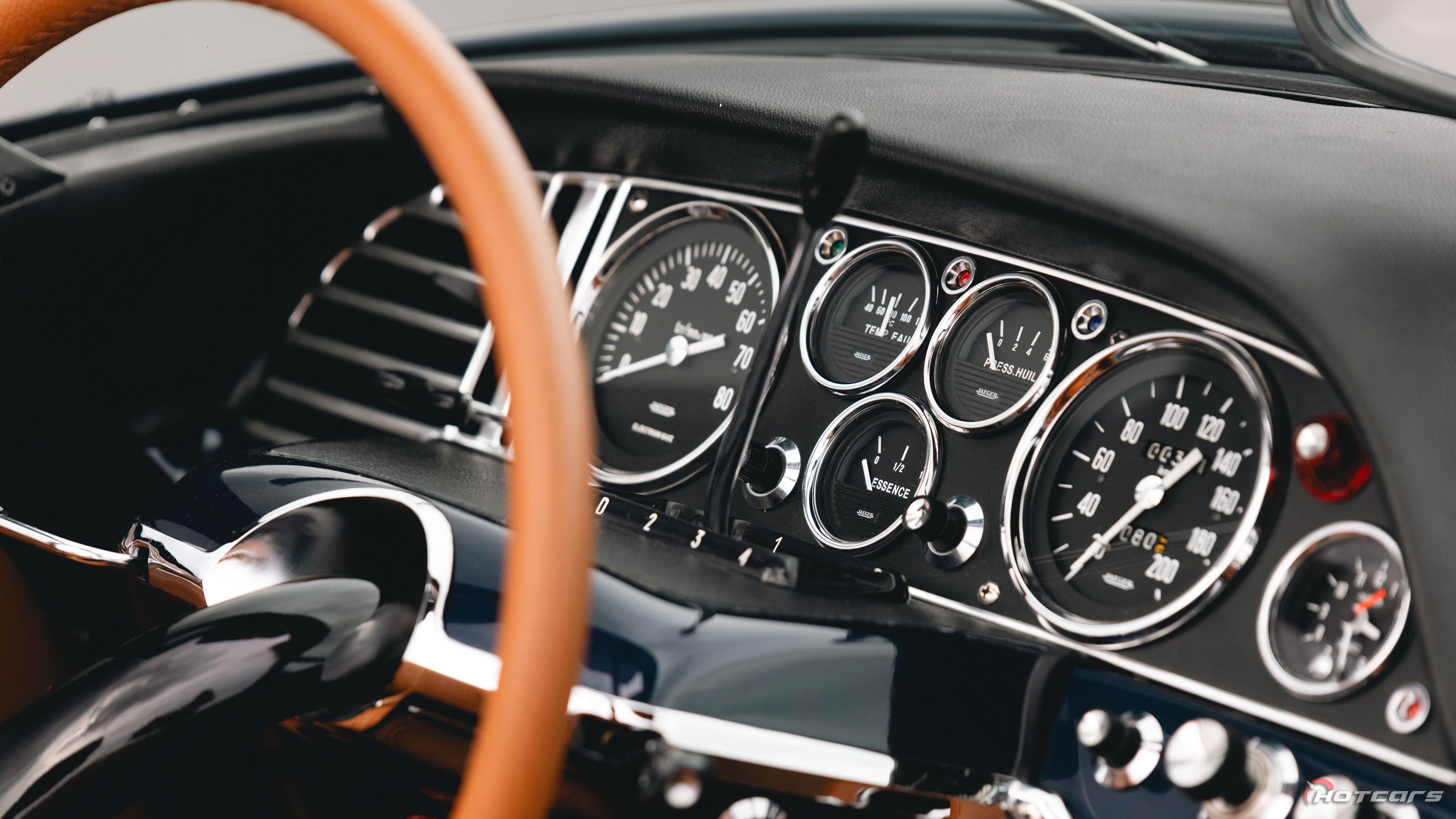 O Cabide @ The Amelia 2024-16-1